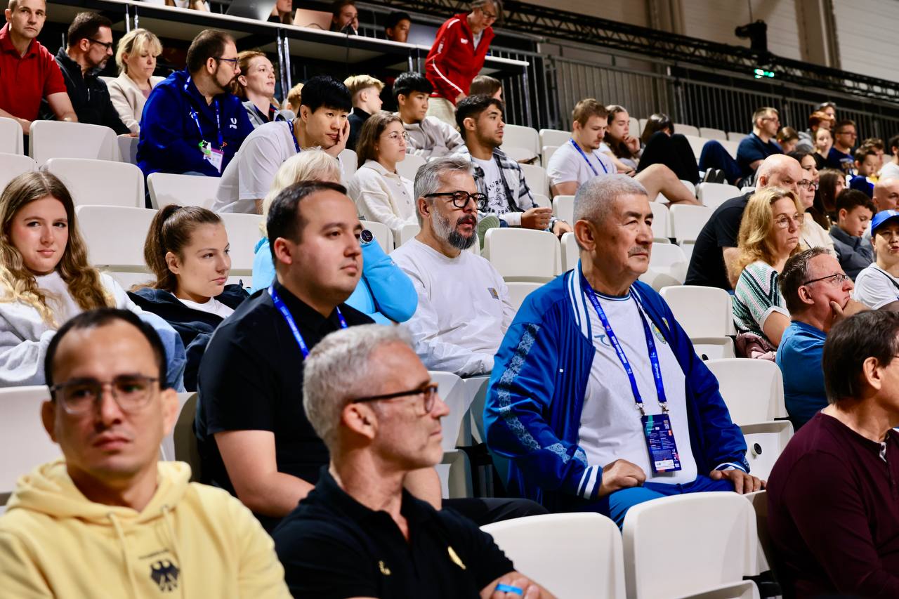 Germaniyada boʻlib oʻtayotgan Butunjahon yozgi Universiada oʻyinlarida taekvondochi yigitlarimiz jamoaviy dasturda yarim finalga yoʻl olishdi