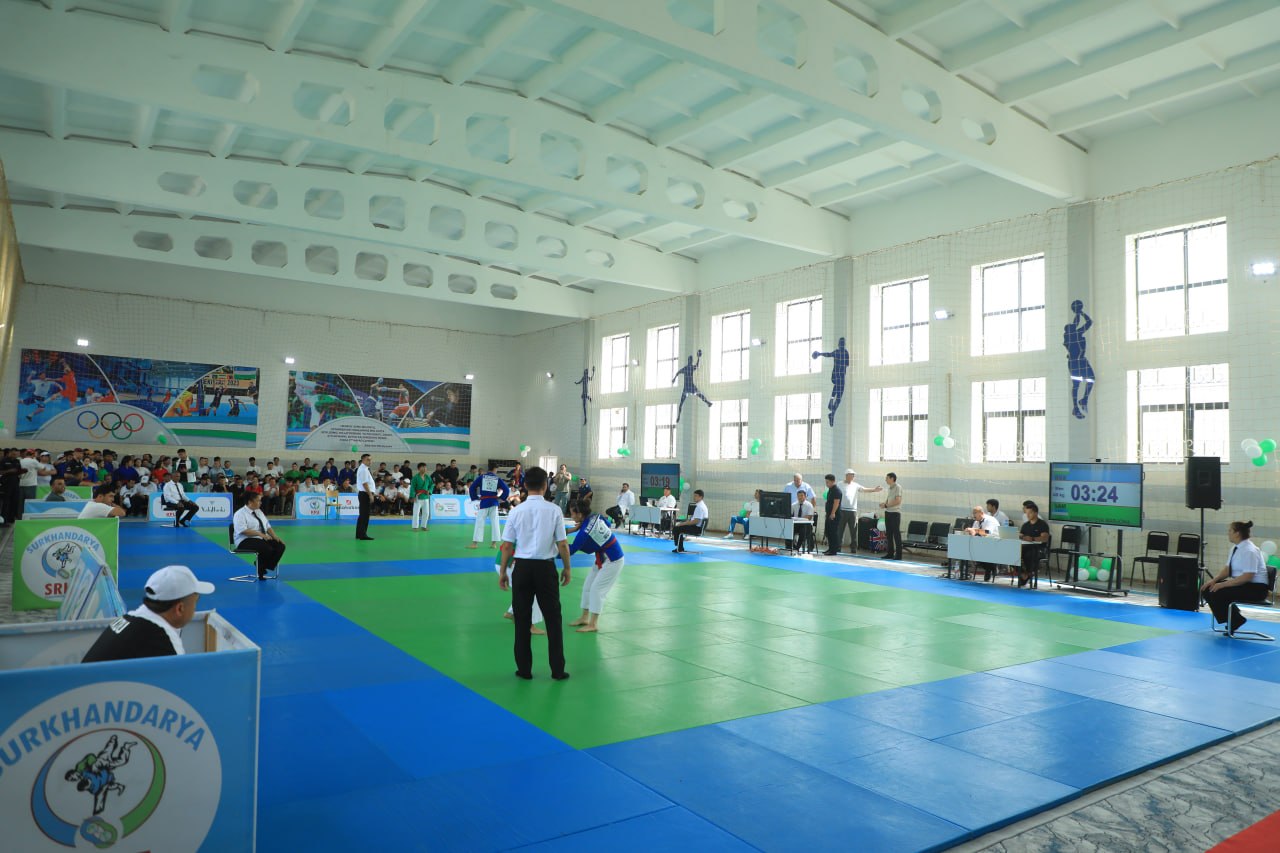 Talabalar ligasi: Termizda kurash bo‘yicha Respublika final bahslari boshlandi